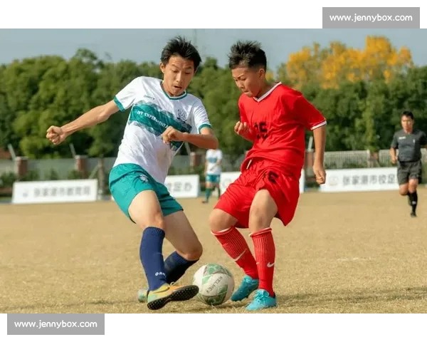 聚焦关键比分解析激烈足球赛事胜负走势与战术博弈背后逻辑全景观